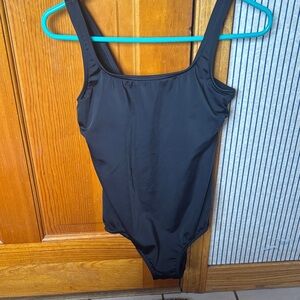 Lands' End Black Women’sOne-Piece Swimsuit